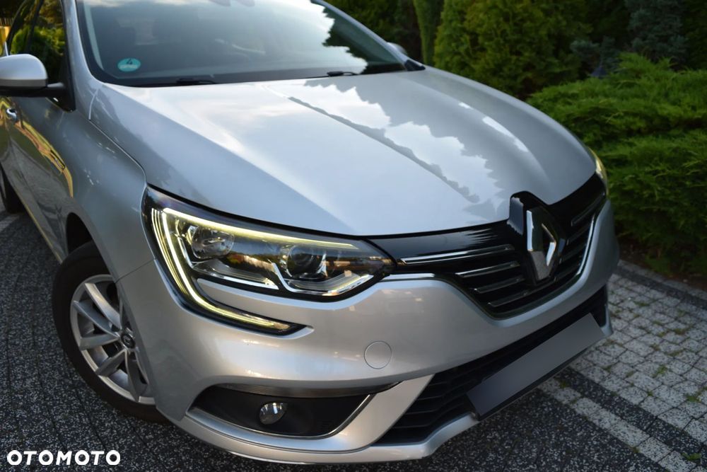 Renault Megane 1.2 16V TCE Energy Dynamique - 4