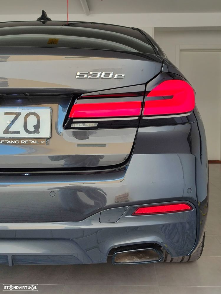 BMW 530 e Pack 50 anos M - 8