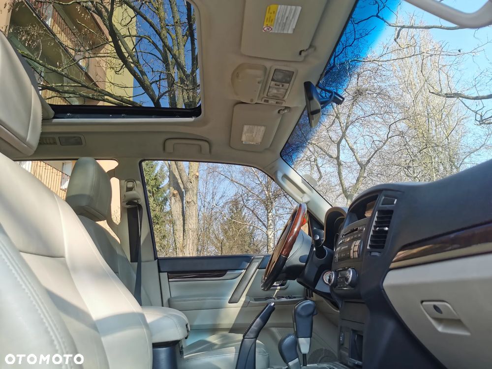 Mitsubishi Pajero 3.8 V6 Automatik Instyle - 10