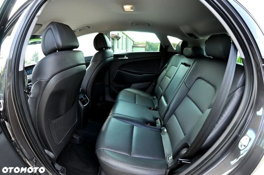 Hyundai Tucson blue 1.7 CRDi 2WD Trend - 18