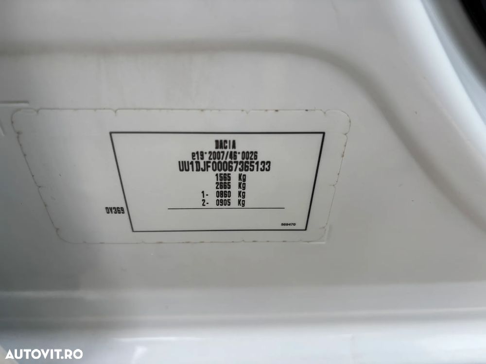 Dacia Logan TCe 90 MT6 Comfort - 37