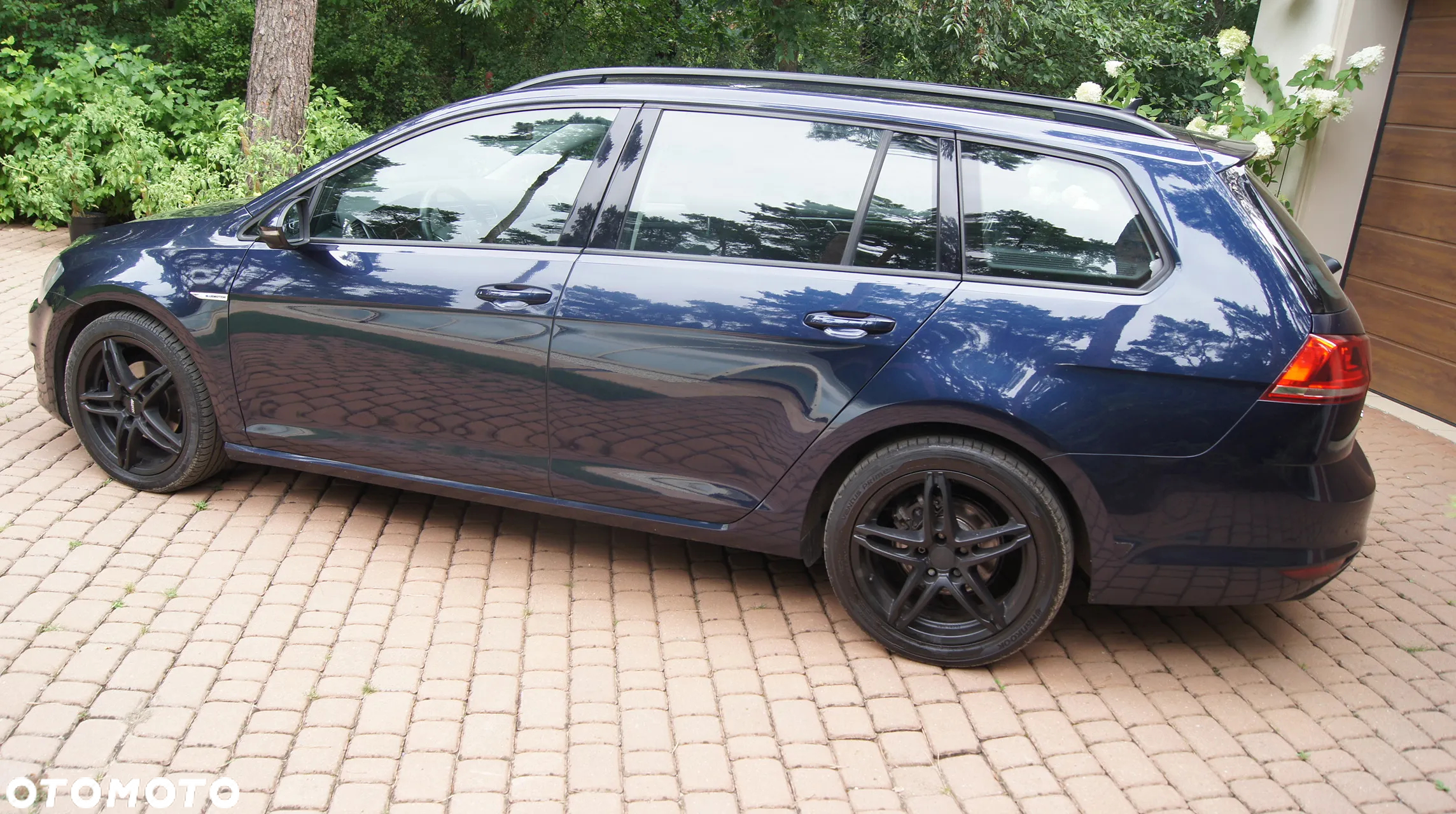 Volkswagen Golf 1.6 TDI BlueMotion Comfortline - 20