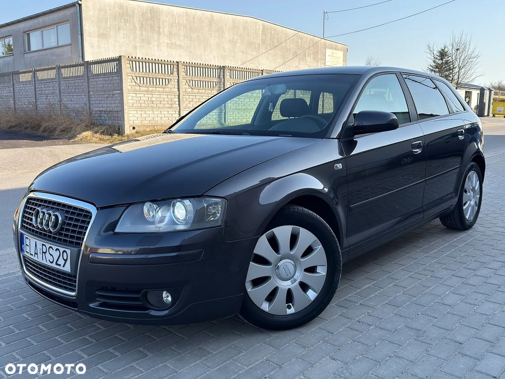 Audi A3 Sportback 2.0 TDI Attraction - 1