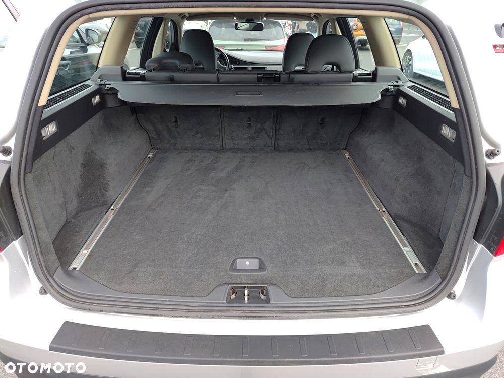 Volvo V70 2.0 Kinetic - 9