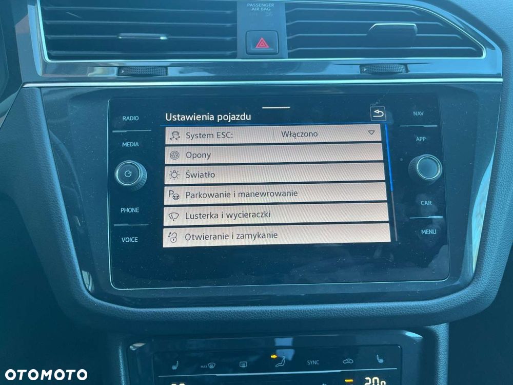 Volkswagen Tiguan 2.0 TDI SCR Elegance DSG - 20