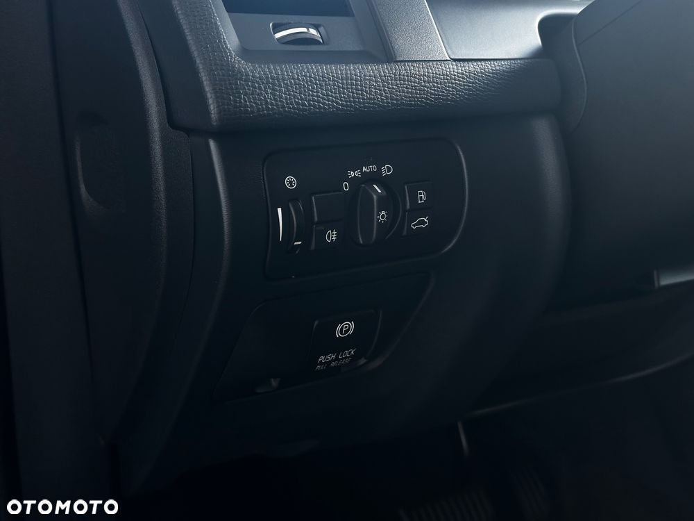 Volvo XC 60 - 16