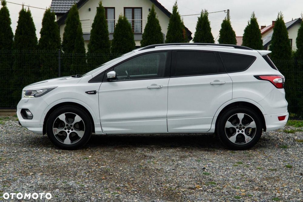 Ford Kuga - 8
