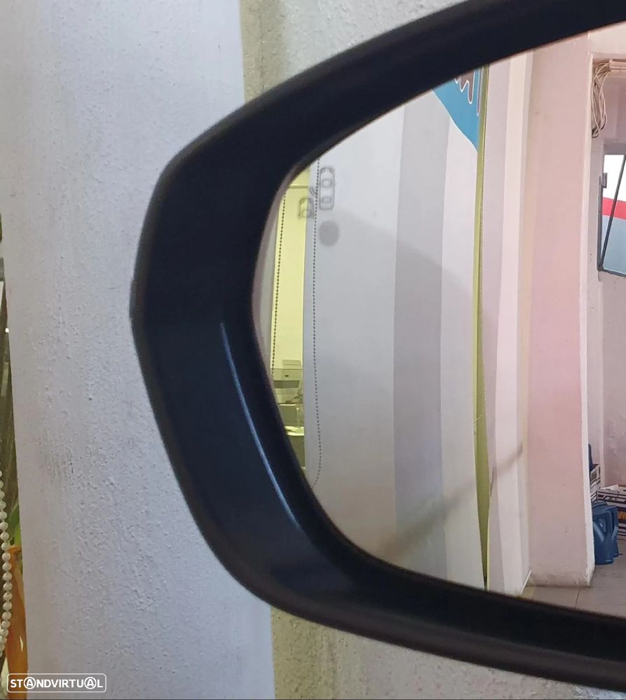 Peugeot 5008 1.6 BlueHDi GT Line - 23