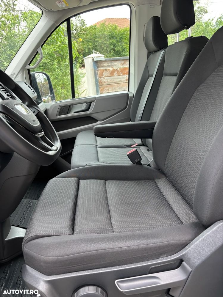 Volkswagen Crafter 3.5 CD Sasiu L3 FWD 103kW AG8 - 6