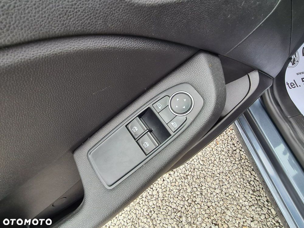 Renault Clio - 28
