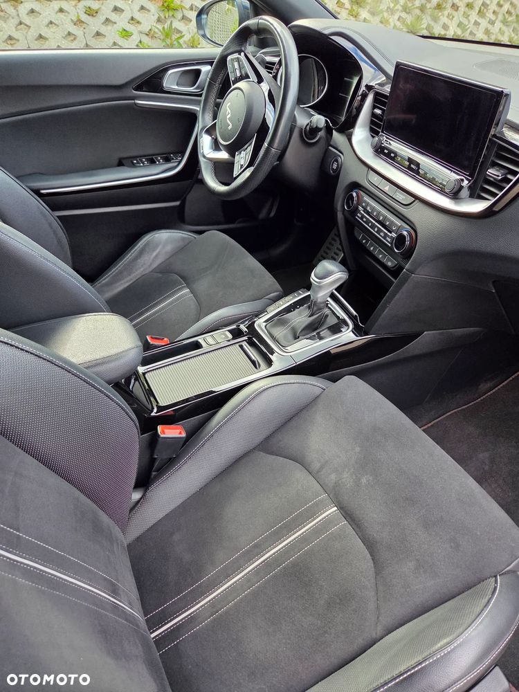 Kia ProCeed 1.5 T-GDI GT Line DCT - 19
