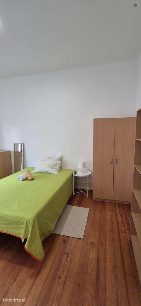 Quarto - localizado em Arroios Lisbon - Grande imagem: 4/8