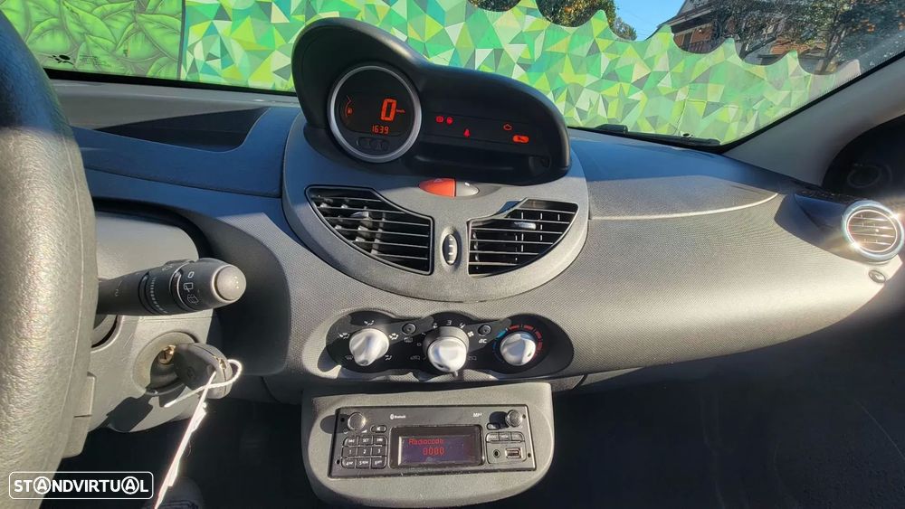 Renault Twingo 1.2 16V Dynamique - 12