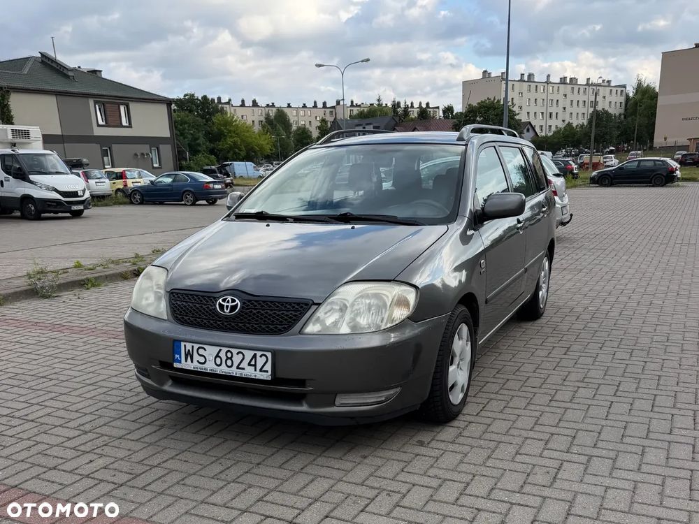 Toyota Corolla - 1