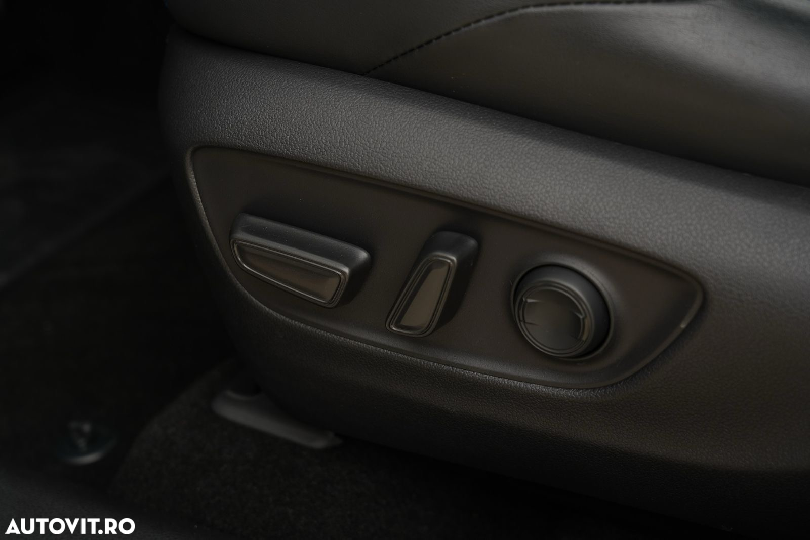 Toyota RAV4 2.5 Hybrid VVT-iE 4x4 Exclusive Bi-Tone - 21