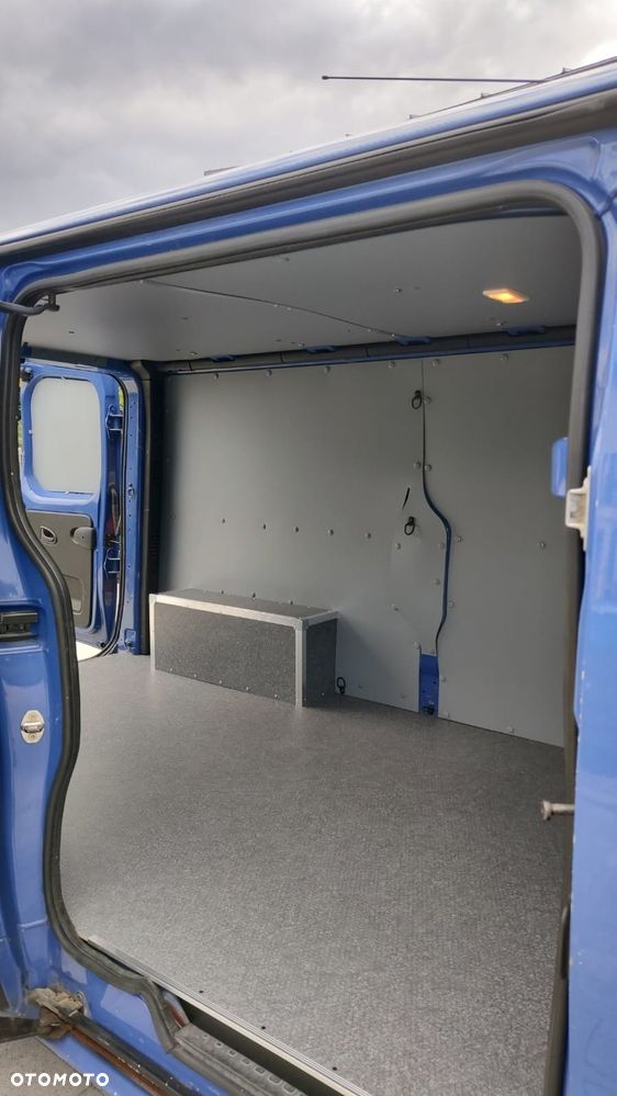 Opel Vivaro-B - 9