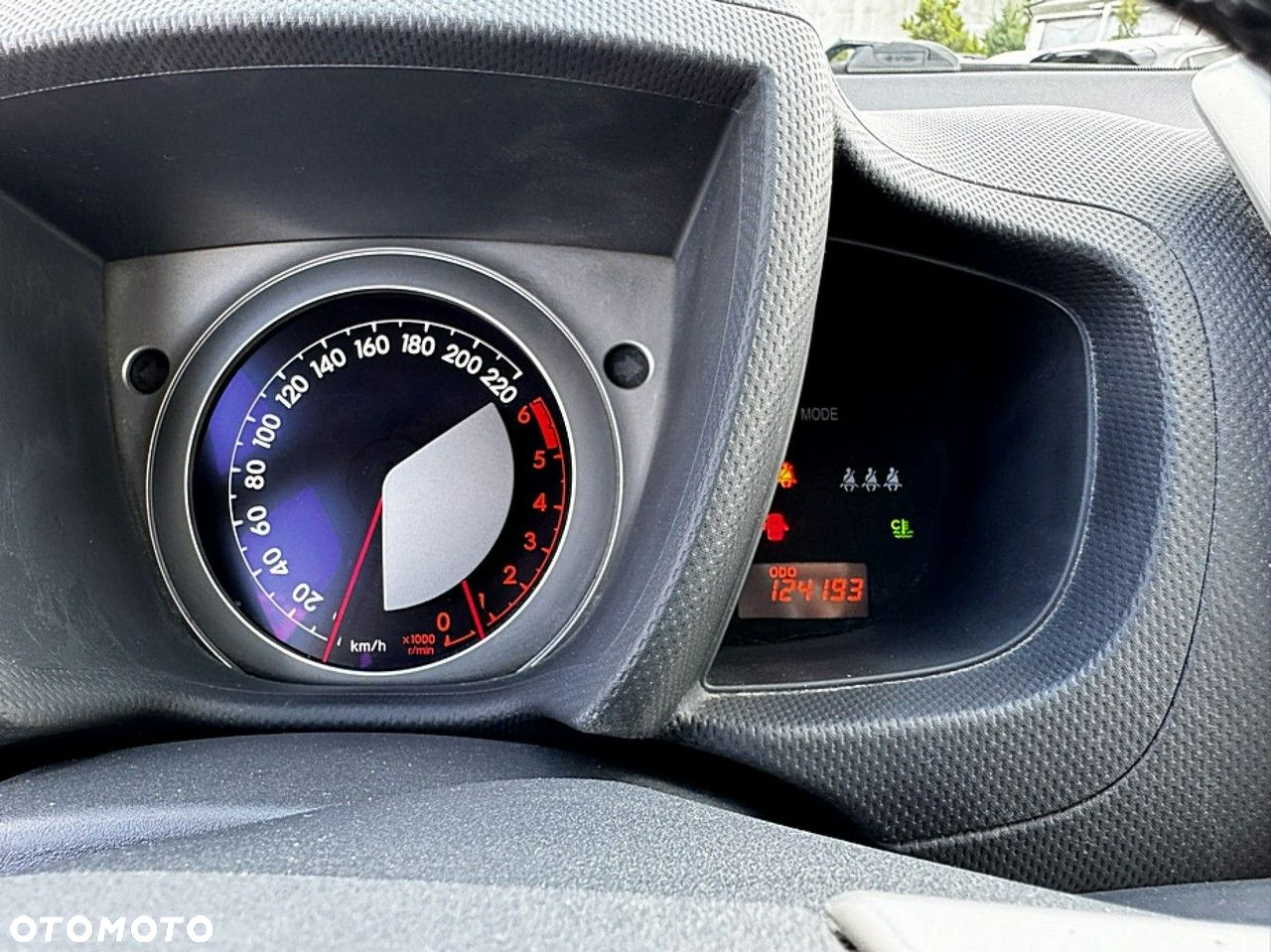 Toyota Urban Cruiser - 16