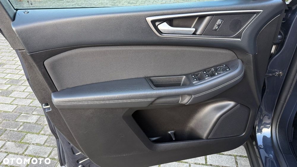 Ford Galaxy - 20