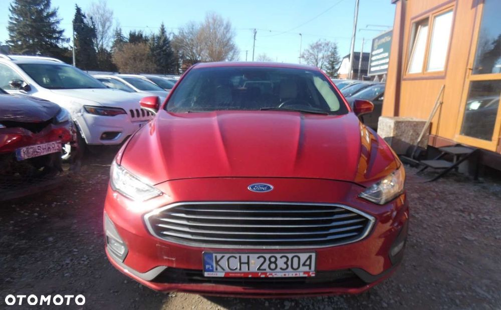 Ford Fusion - 9