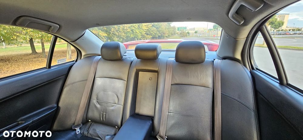 Mitsubishi Lancer 1.8 Instyle - 12