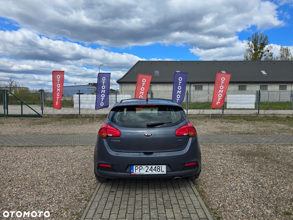 Kia Ceed 1.6 CRDi 128 Vision - 7