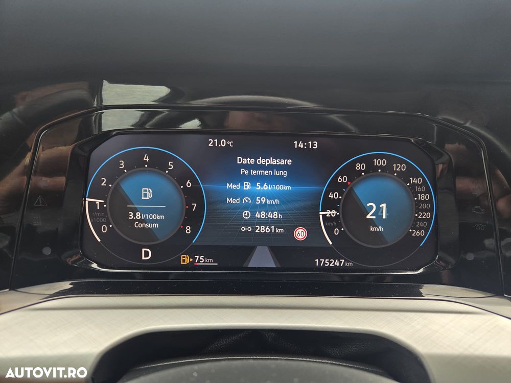 Volkswagen Golf 1.5 eTSI ACT DSG MHEV Life - 5