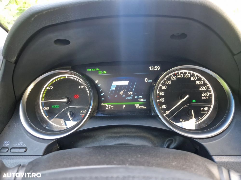 Toyota Camry 2.5 Exclusive - 20