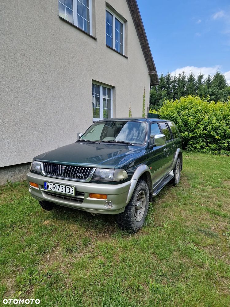 Mitsubishi Pajero 3.5 V6 GLS 7os - 1