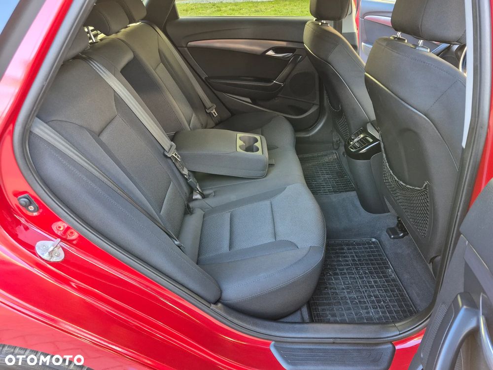 Hyundai i40 1.7 CRDi Comfort + - 16