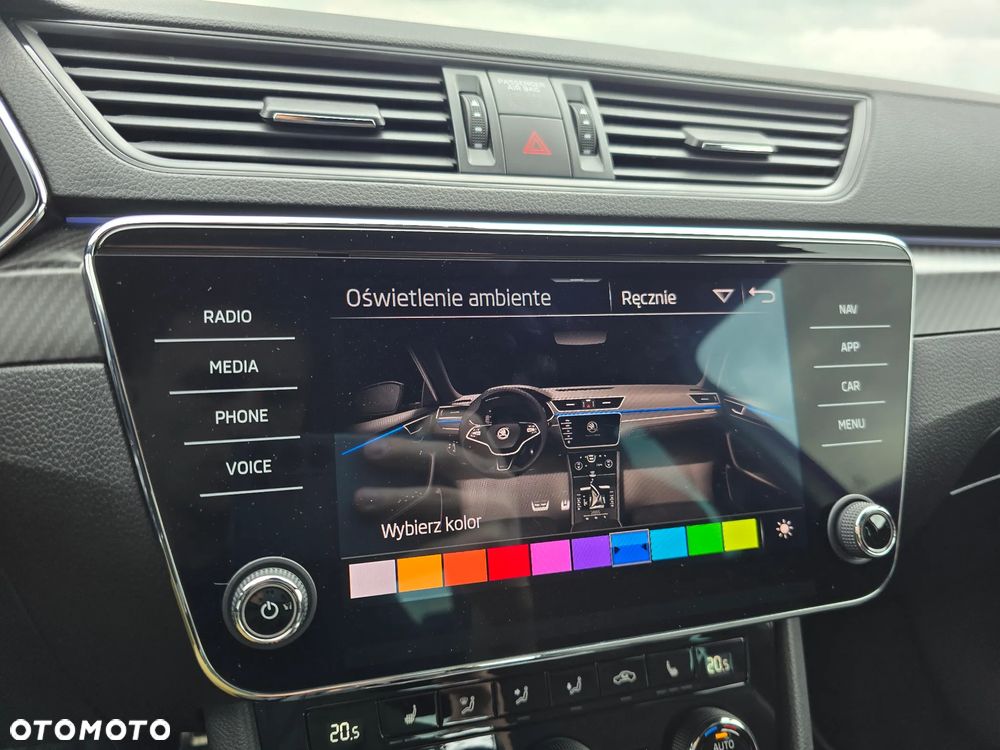 Skoda Superb 2.0 TDI SCR Sportline DSG - 30