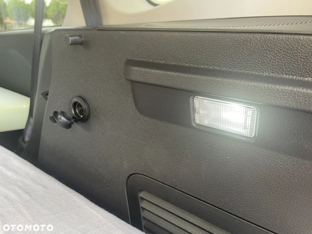 Ford Tourneo Courier 1.0 EcoBoost Titanium - 8