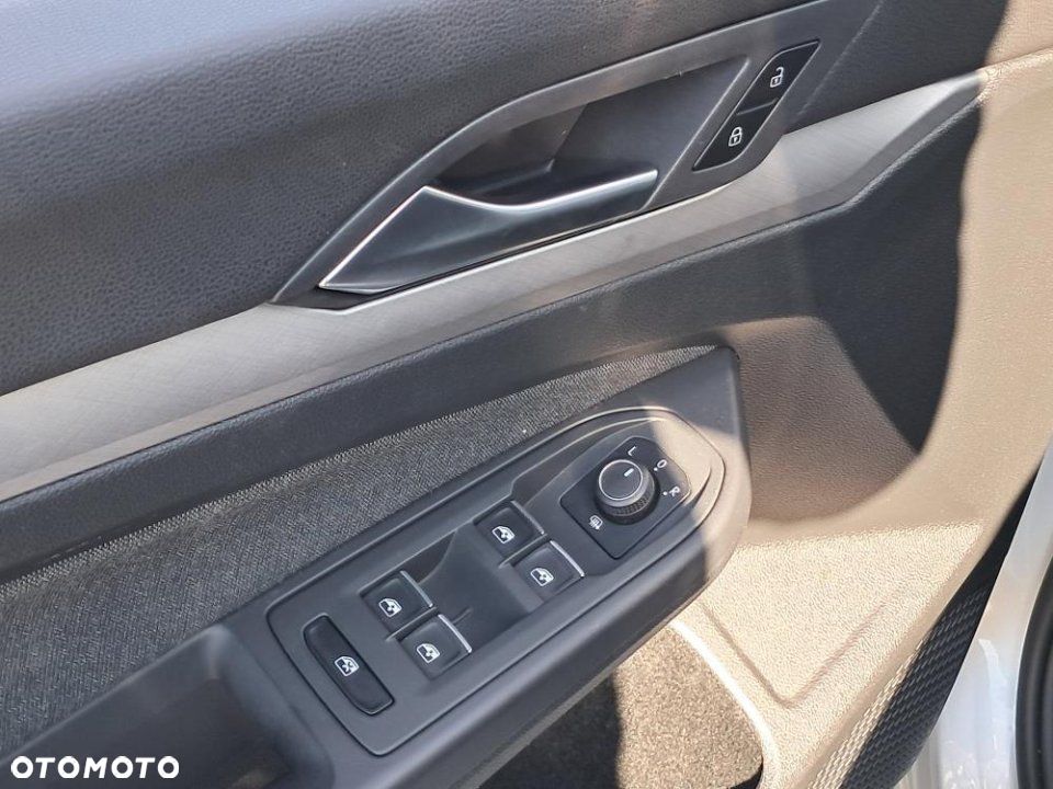 Volkswagen Golf - 19