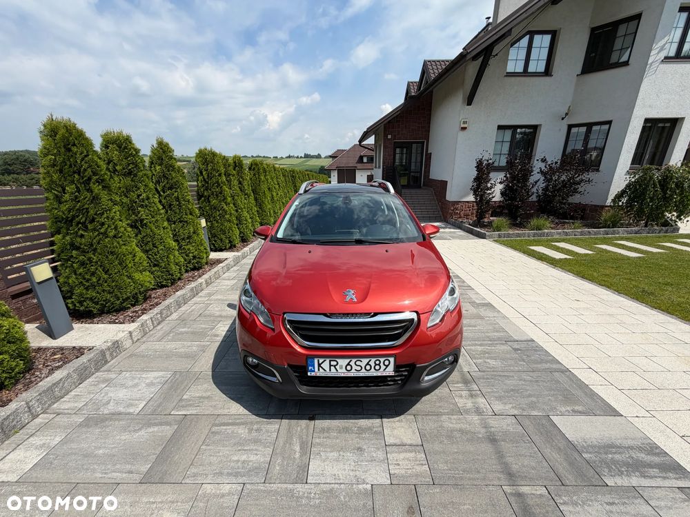 Peugeot 2008 1.2 VTi Allure - 2
