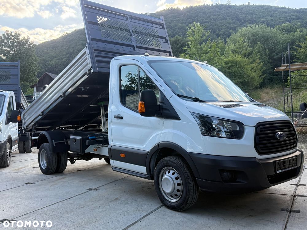 Ford Transit - 11