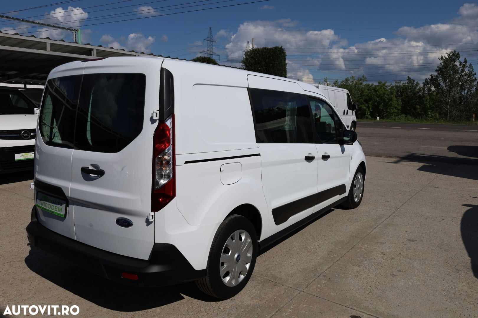 Ford Transit Connect 5 locuri  1.5 tdci - 7