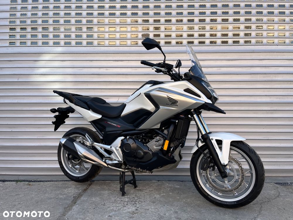 Honda NC - 25