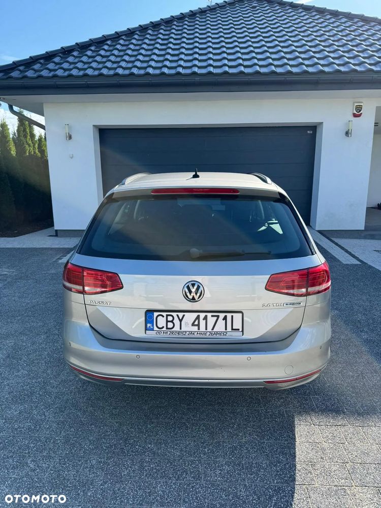 Volkswagen Passat Variant 2.0 TDI BMT Comfortline - 17