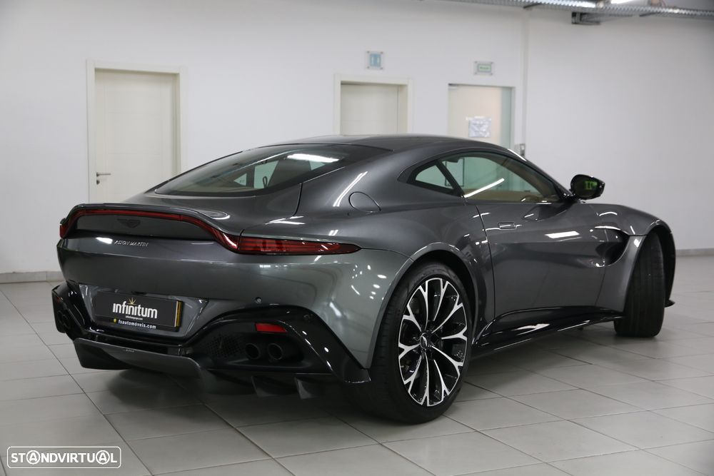 Aston Martin Vantage Coupe V8 - 5