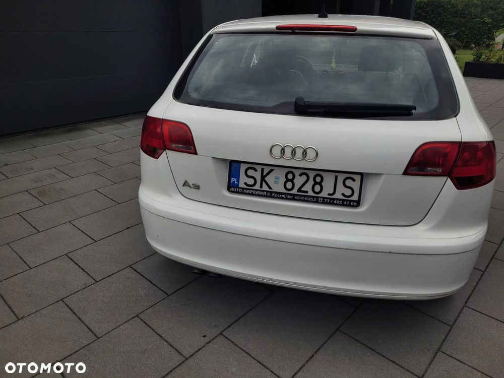 Audi A3 Sportback - 4