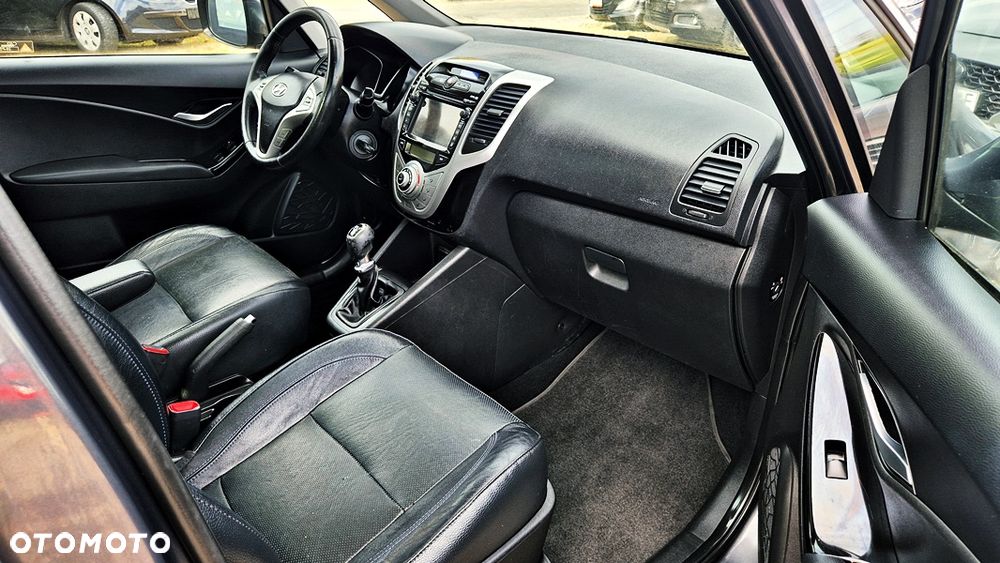 Hyundai ix20 1.6 Premium - 37
