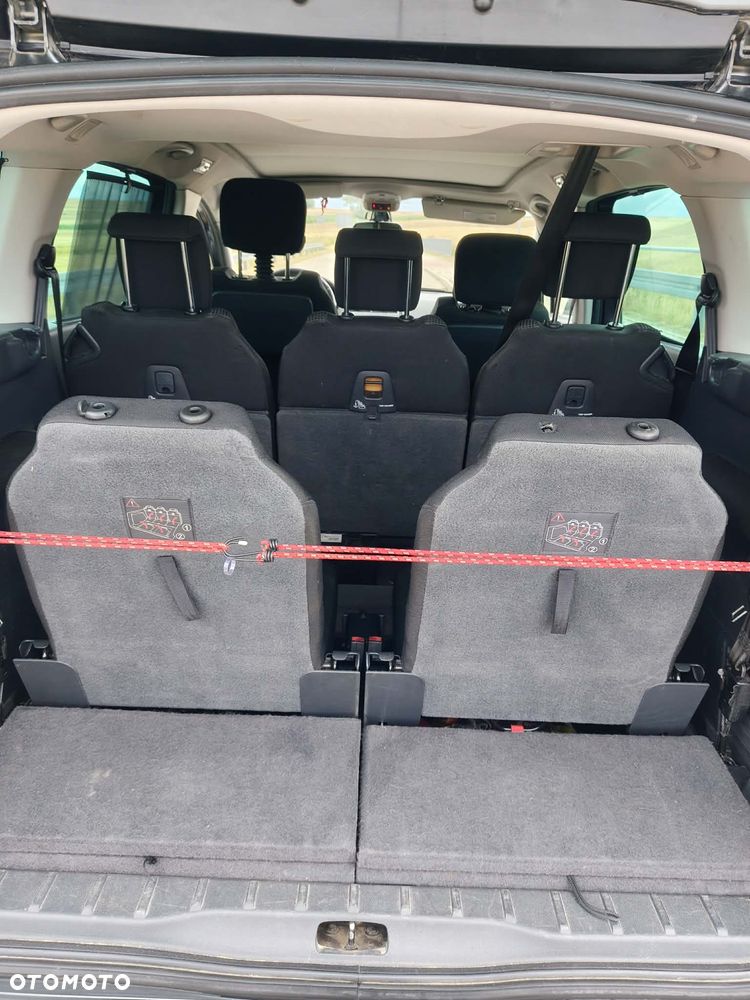 Peugeot 5008 155 THP Family - 10