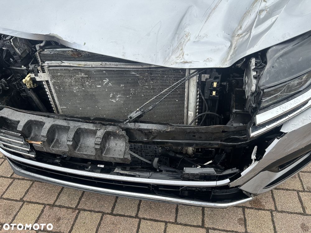 Volkswagen Arteon 2.0 TDI SCR 4Motion DSG R-Line - 14