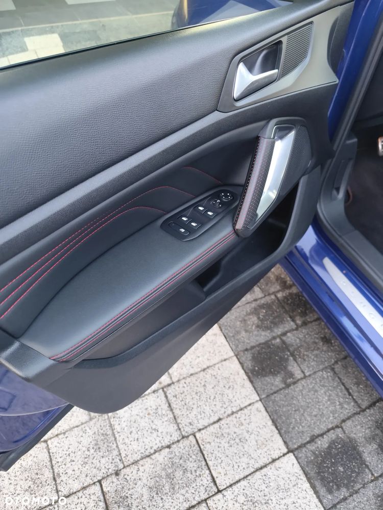 Peugeot 308 BlueHDi 130 EAT8 GT - 21