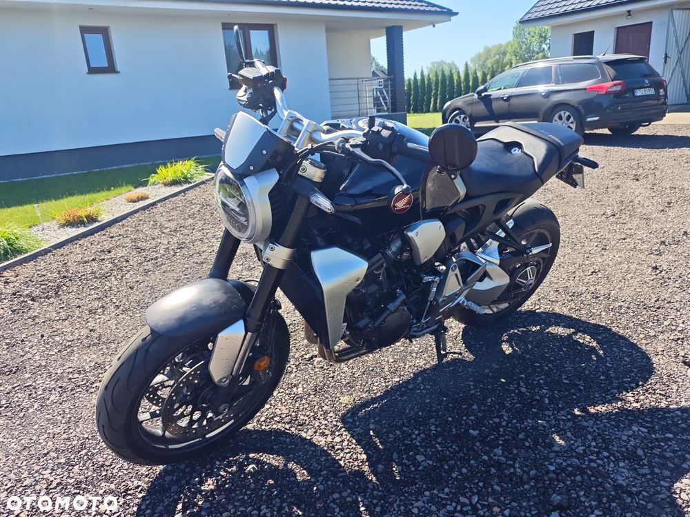 Honda CB - 4