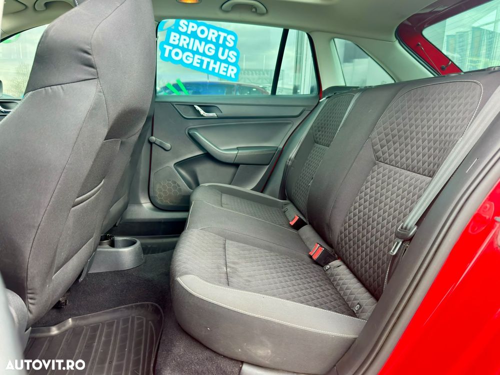 Skoda Rapid 1.2 TSI Style - 4