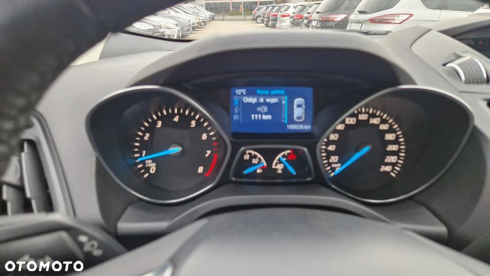 Ford Kuga 1.6 EcoBoost 2x4 Titanium - 16