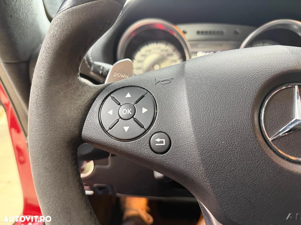 Mercedes-Benz SLS SPEEDSHIFT DCT - 25