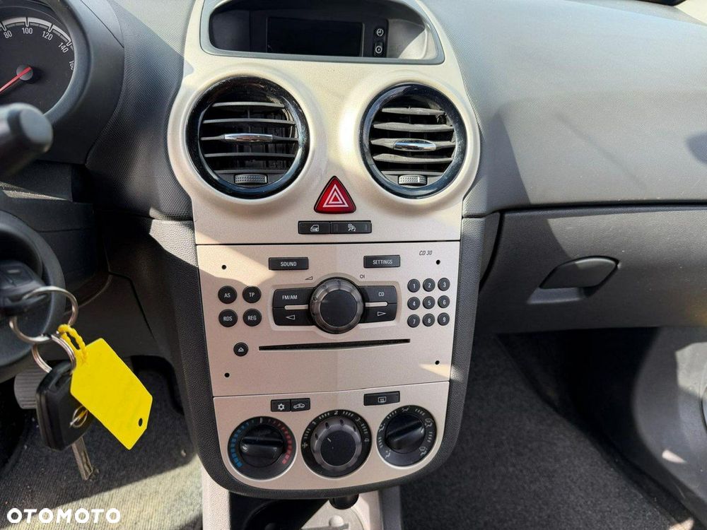 Opel Corsa - 19