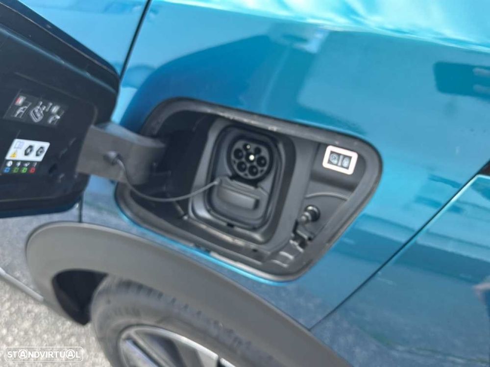 Peugeot e-2008 54 kWh GT - 16