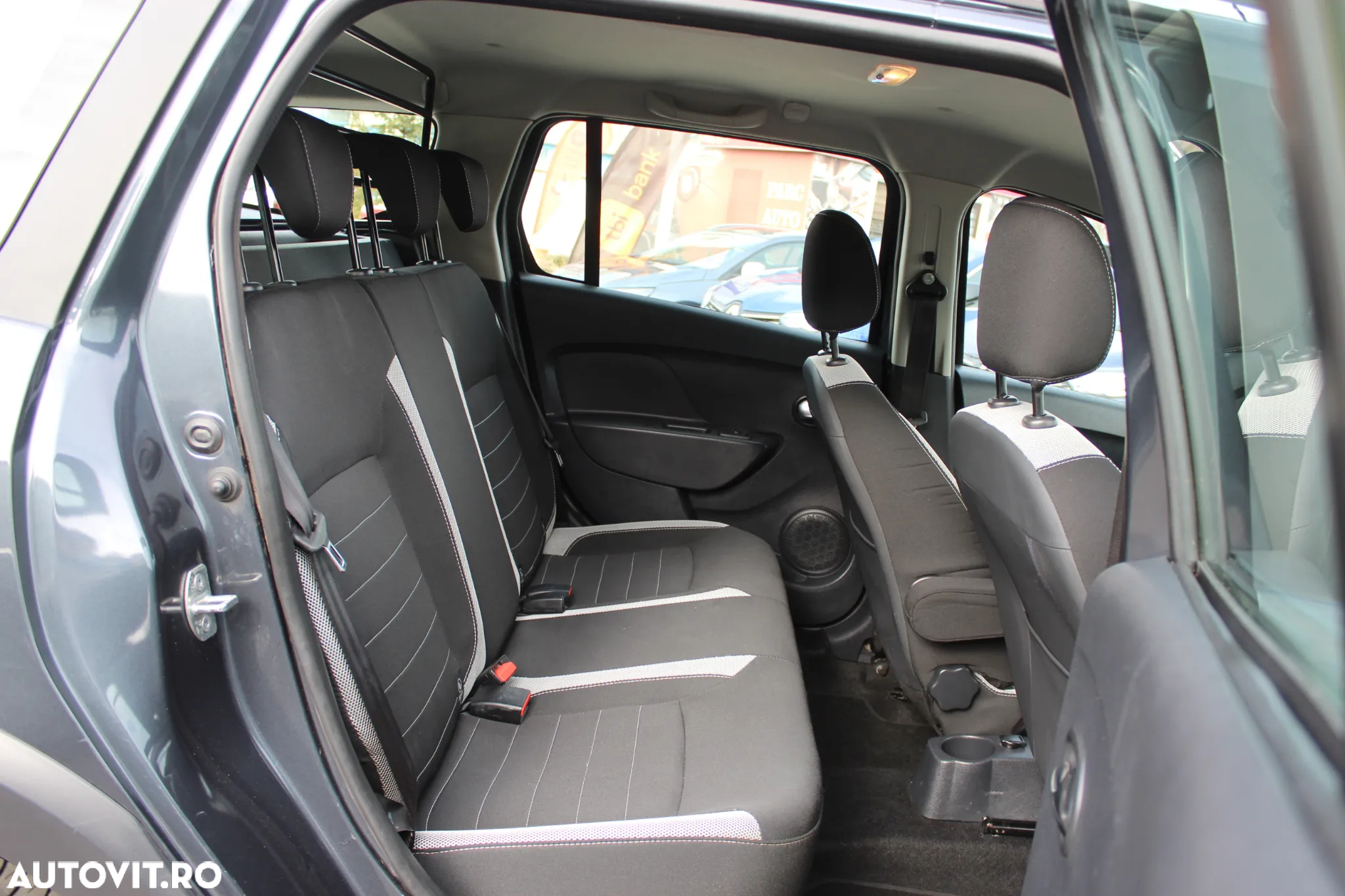 Dacia Logan Stepway MCV 0.9 TCe Prestige - 6